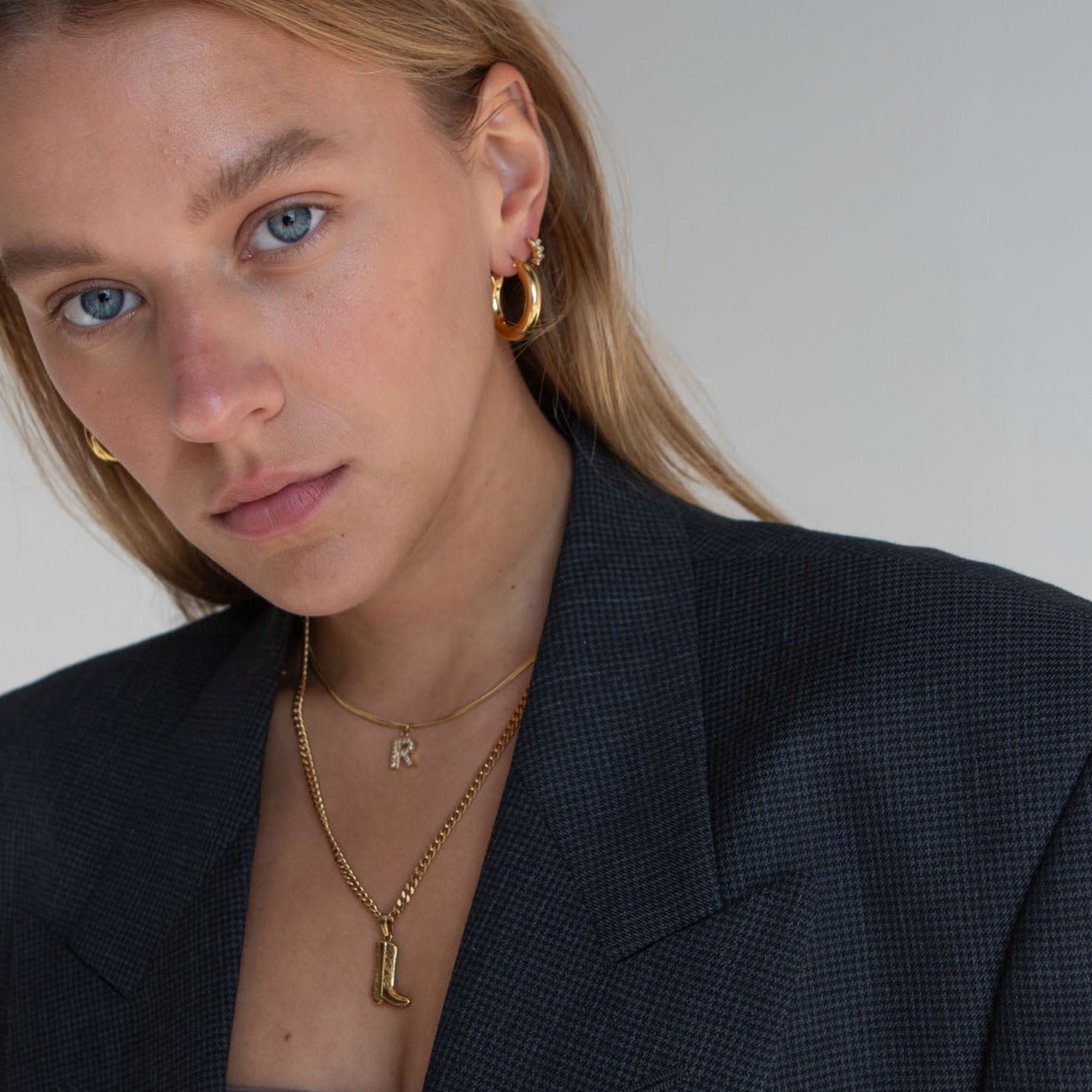 Demi Hoops - Réalta