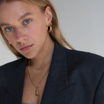 Demi Hoops - Réalta