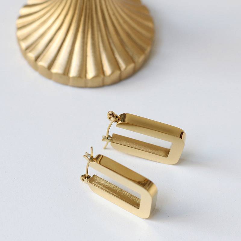 Genevieve Hoops - Réalta