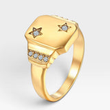 Álainn Gold Star Signet Ring - Réalta