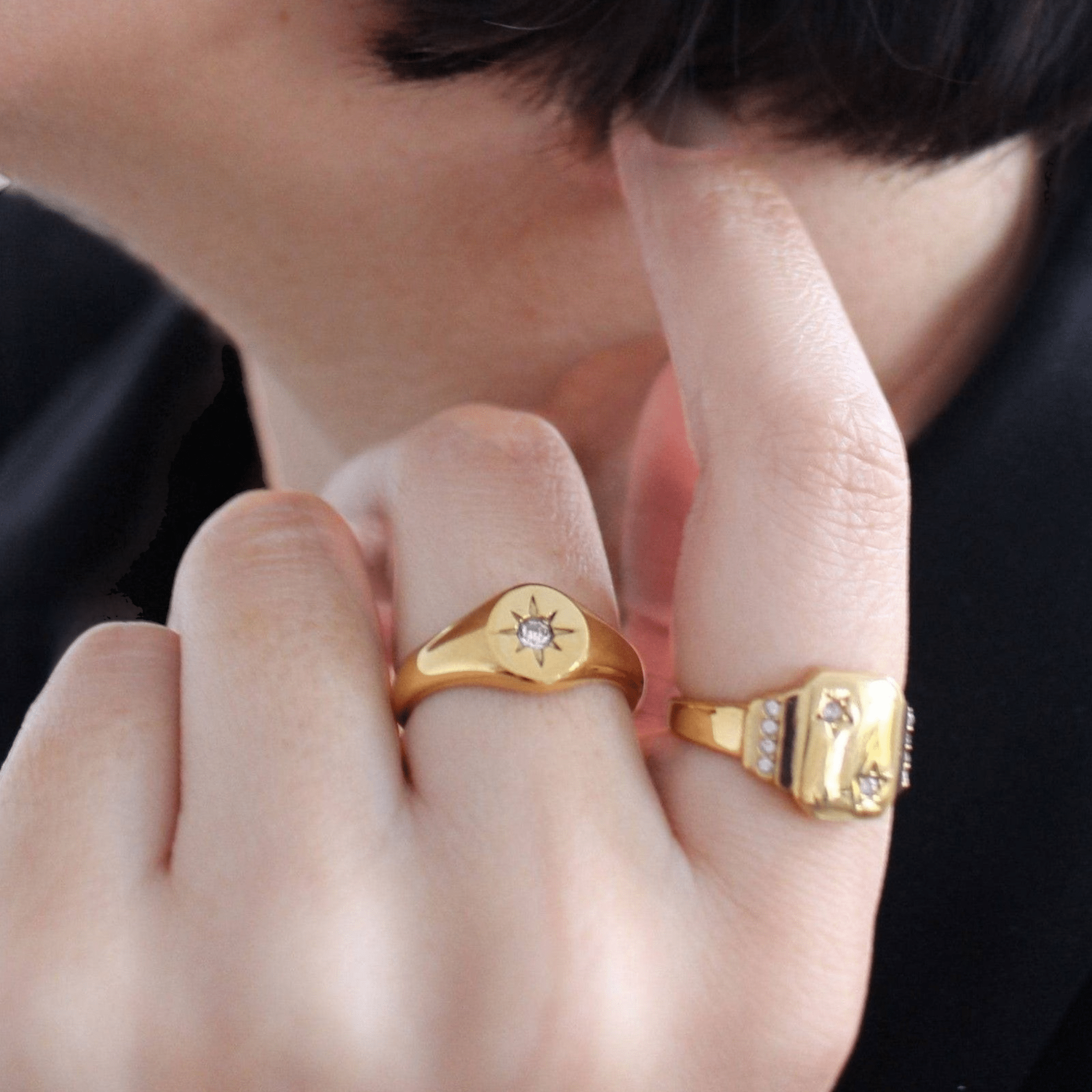 Álainn Gold Star Signet Ring - Réalta