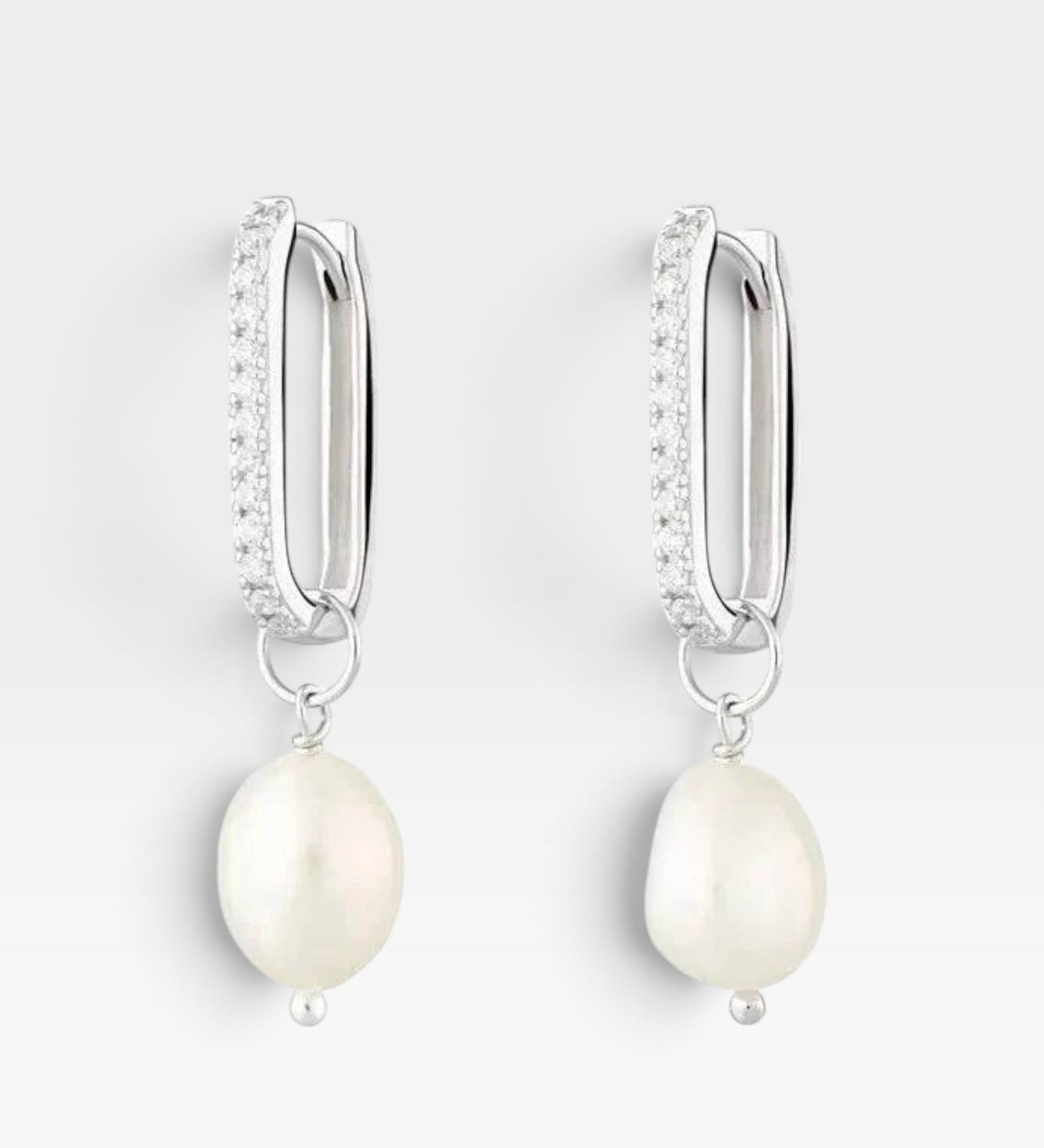 Betty Earrings - Réalta