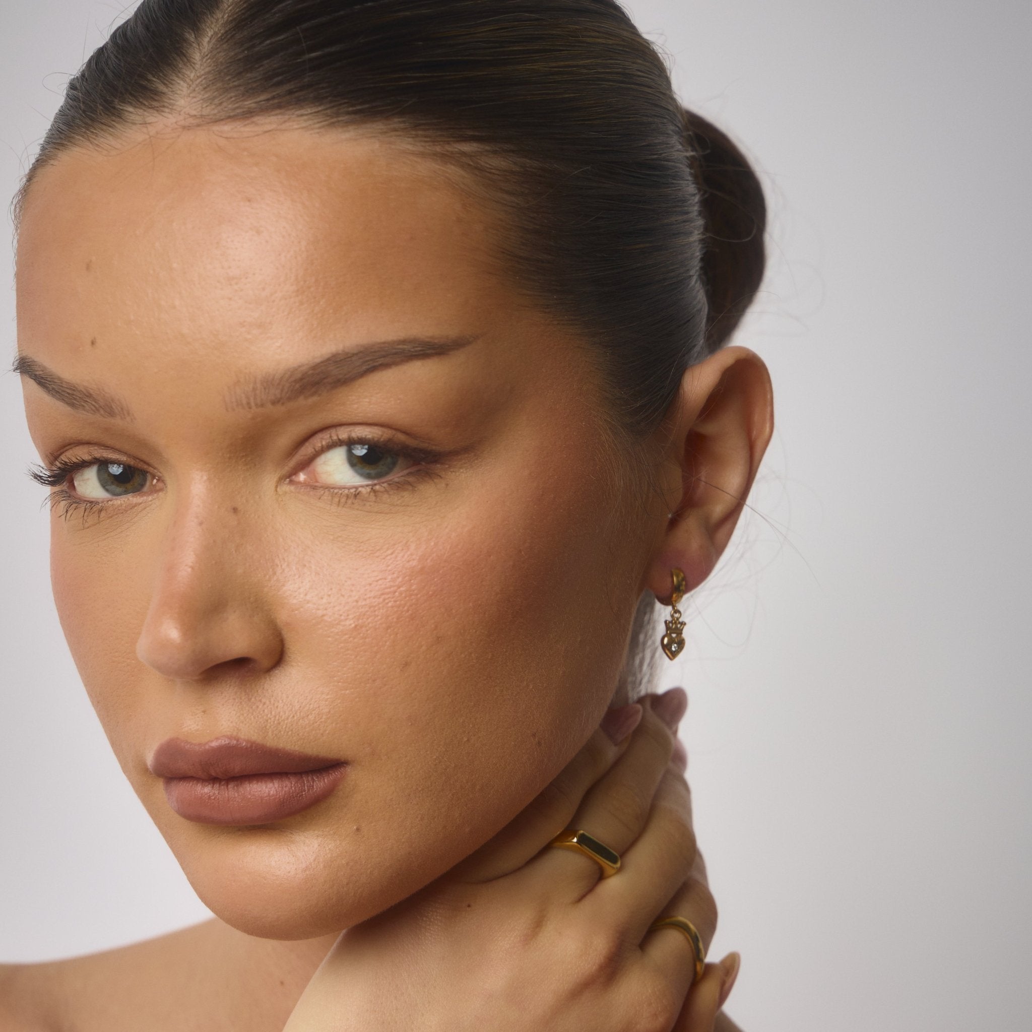 Cara Hoops - Réalta