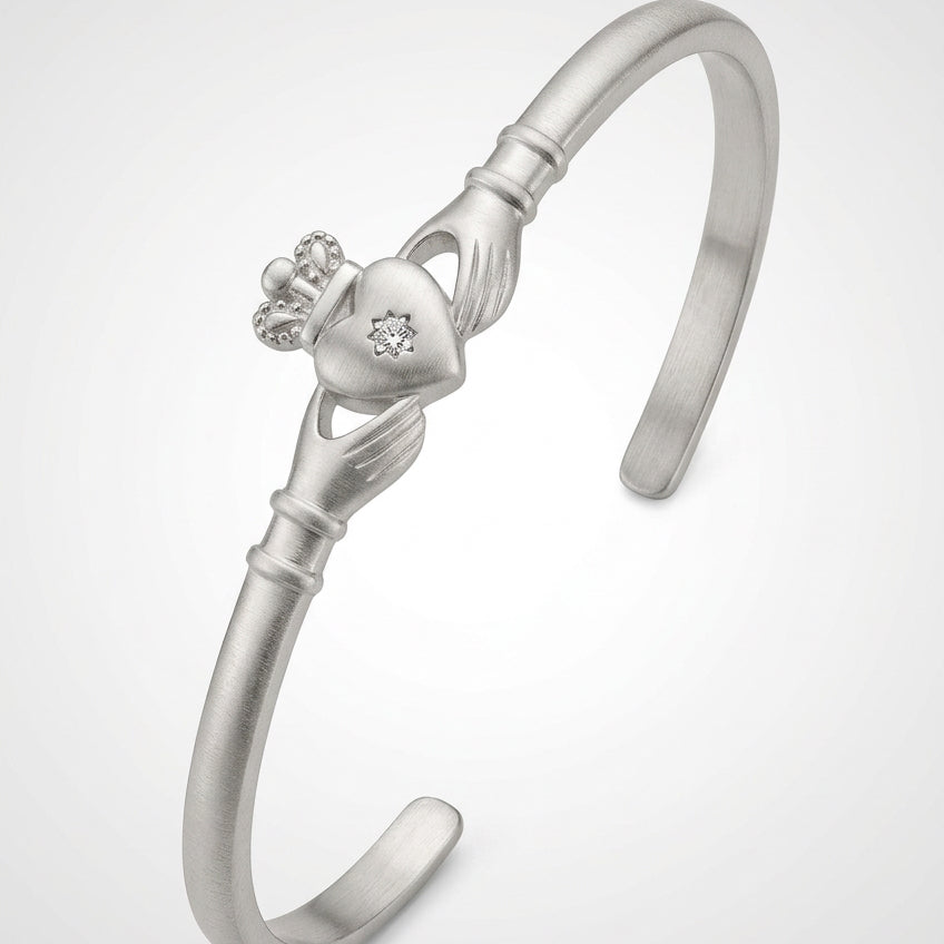 Claddagh Bangle - Réalta