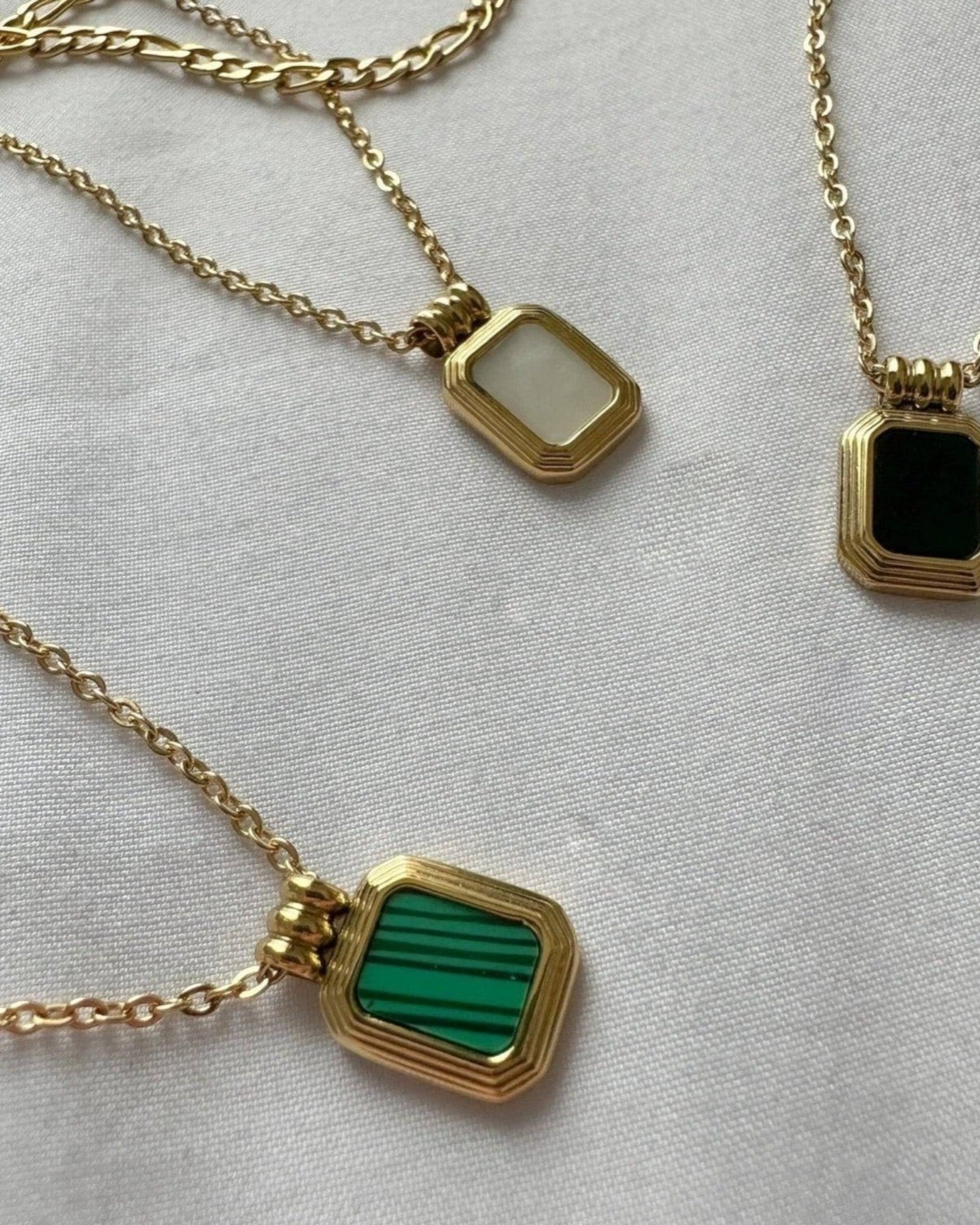 Colette Chain - Réalta