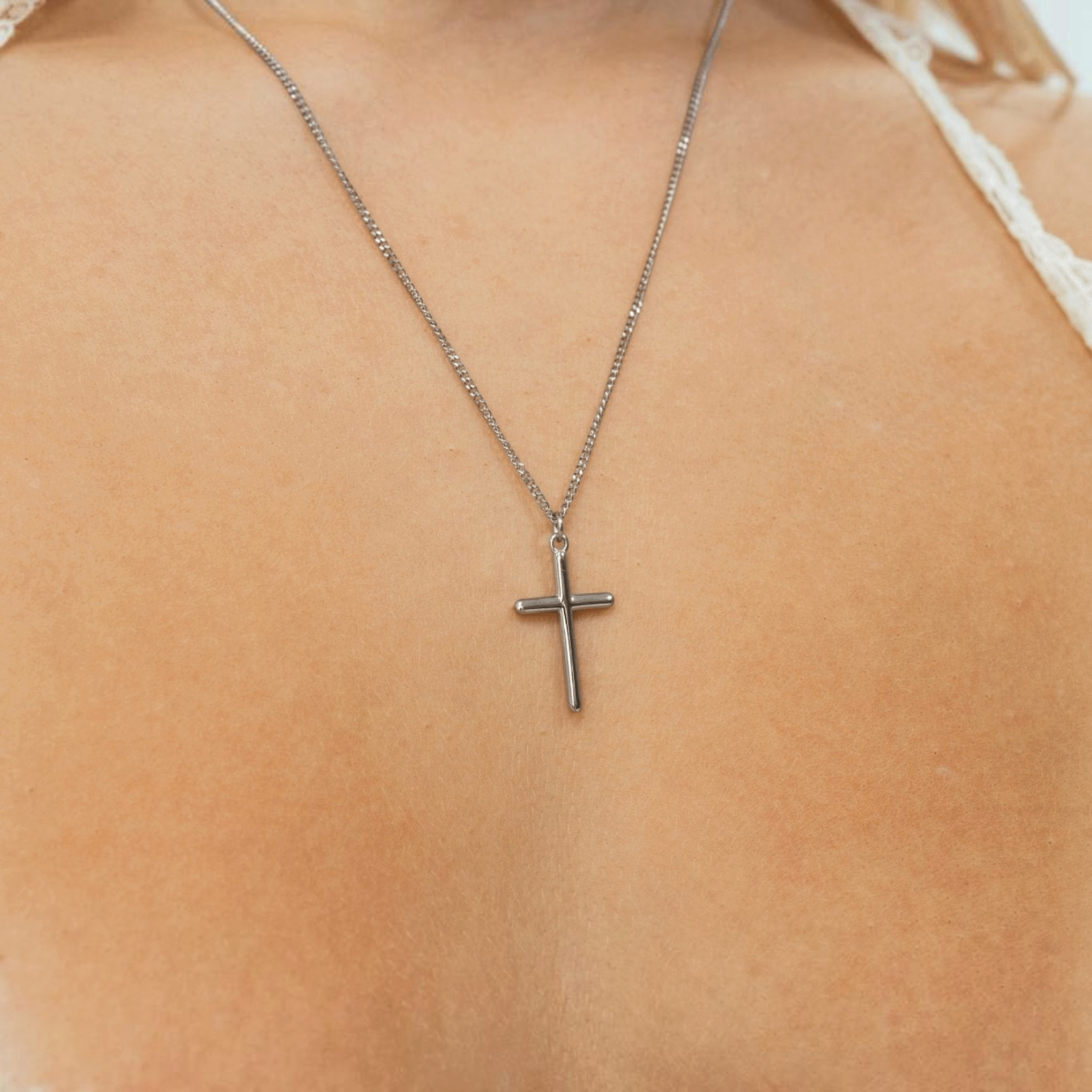 Cross Necklace - Réalta