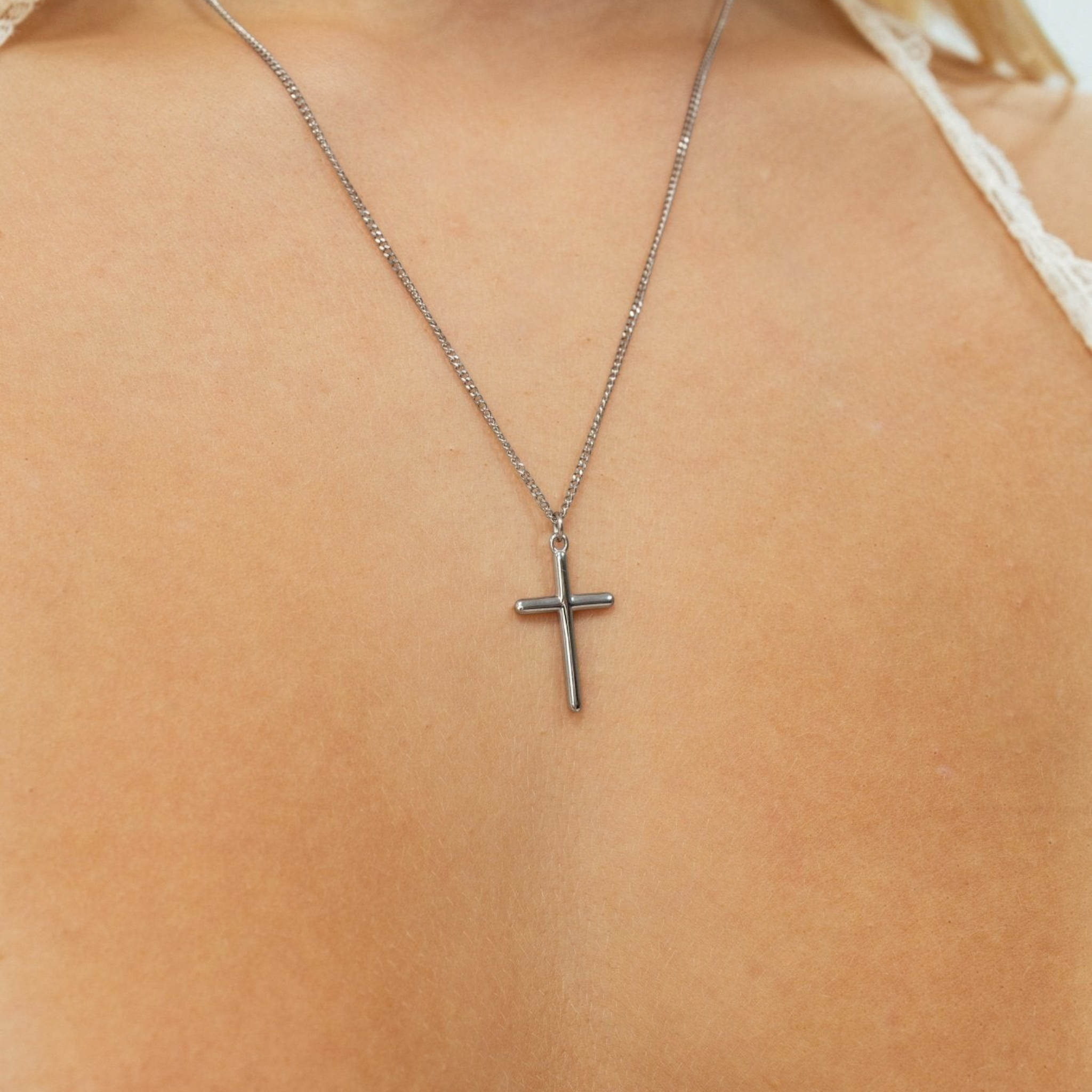 Cross Necklace - Réalta