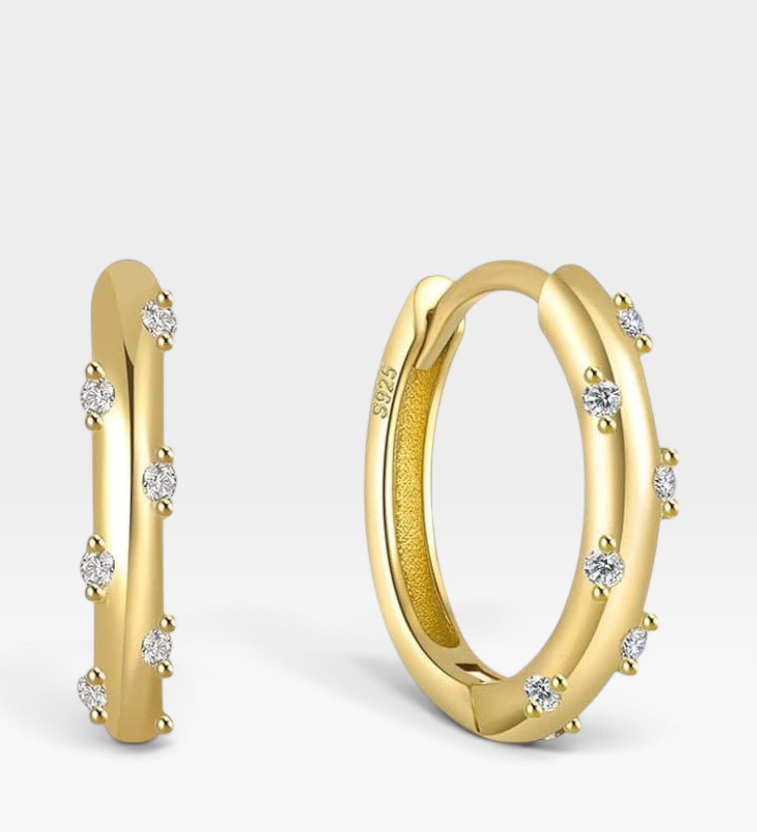 Ellie Hoops - Réalta