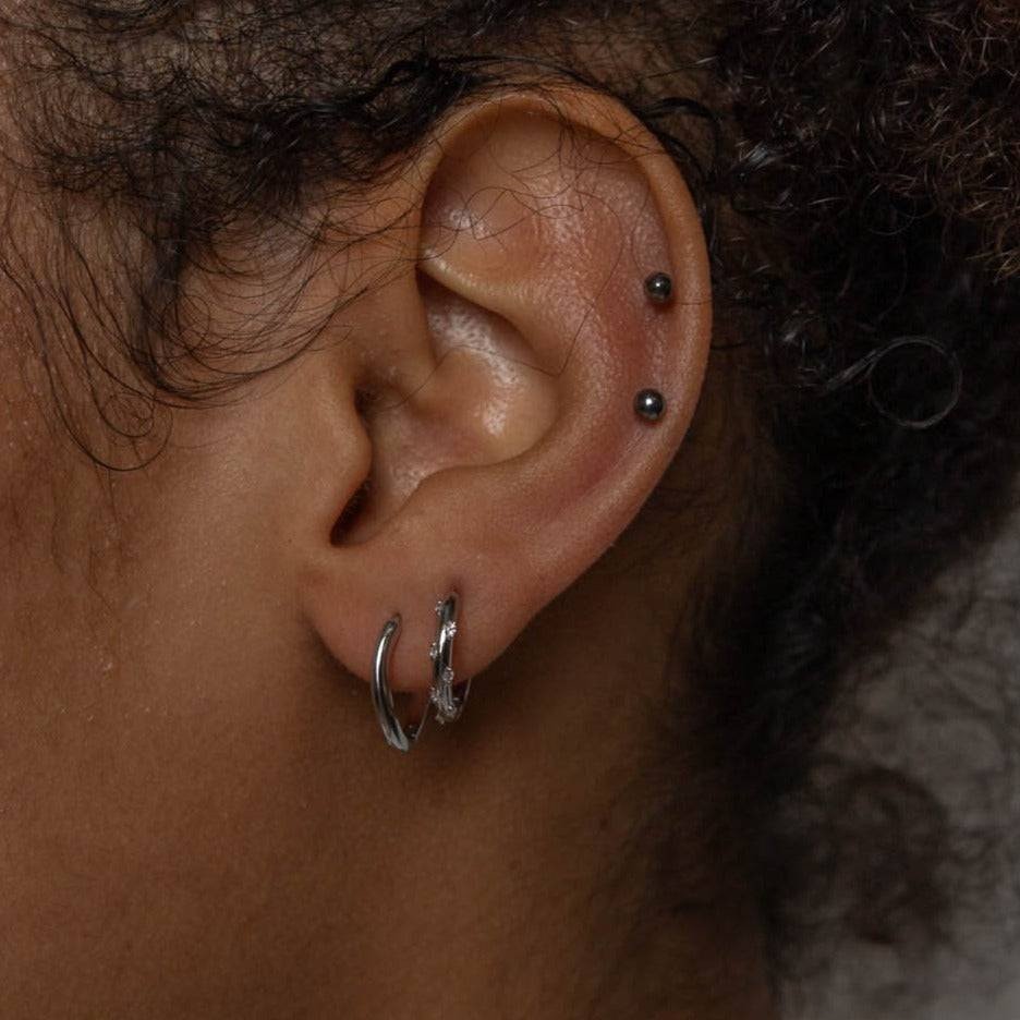 Ellie Hoops - Réalta