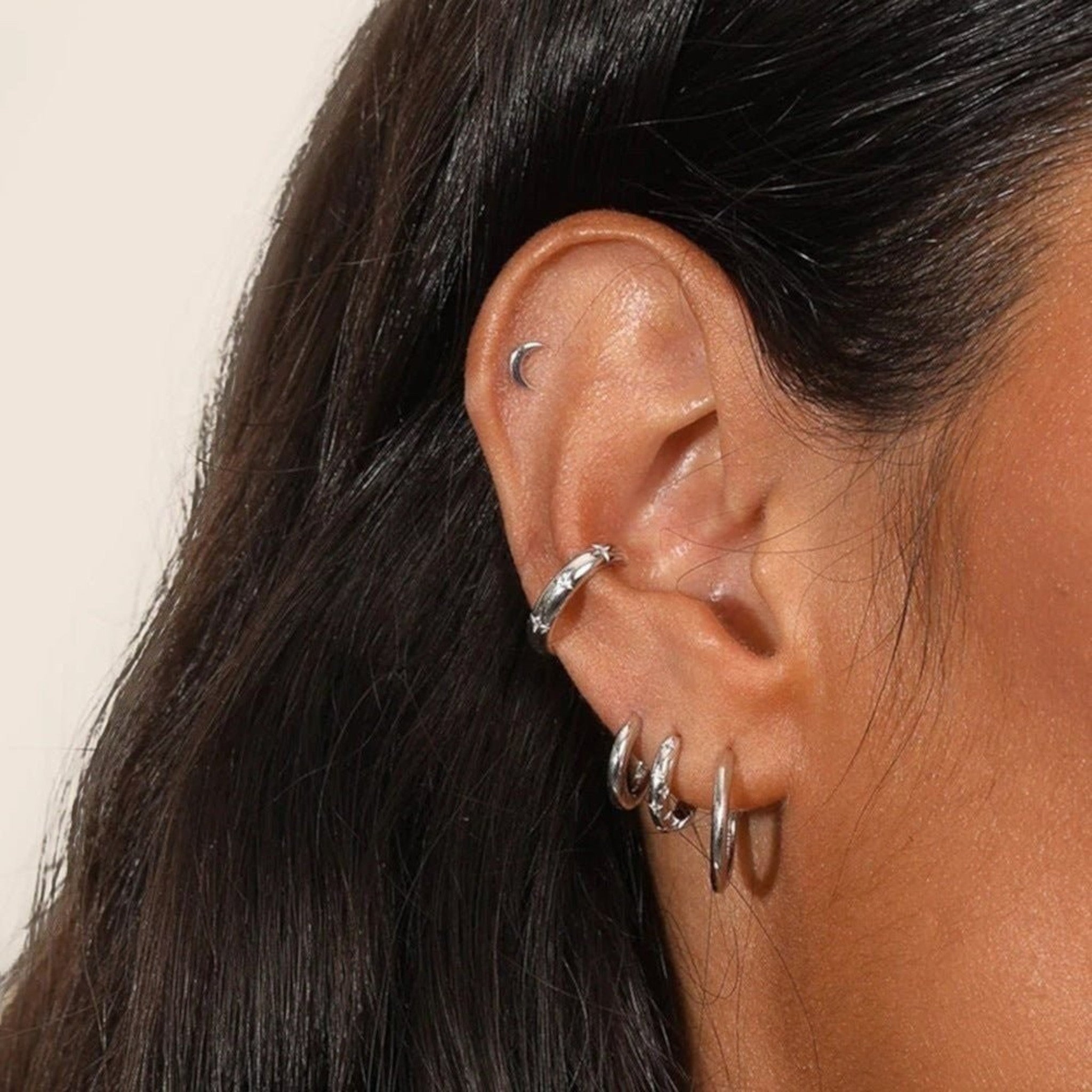 Fia Huggie Hoops - Réalta