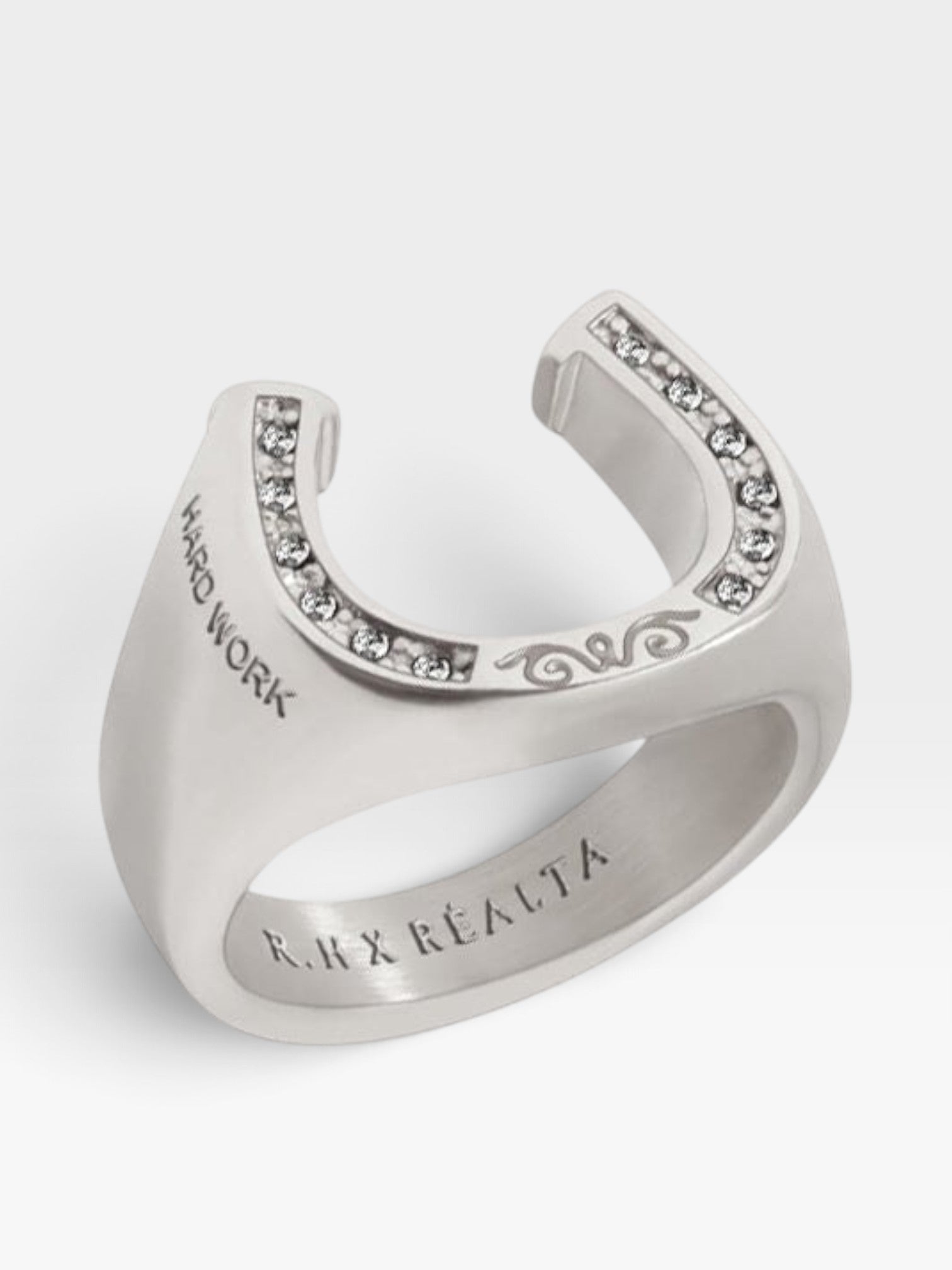 Hennessy Ring - Réalta