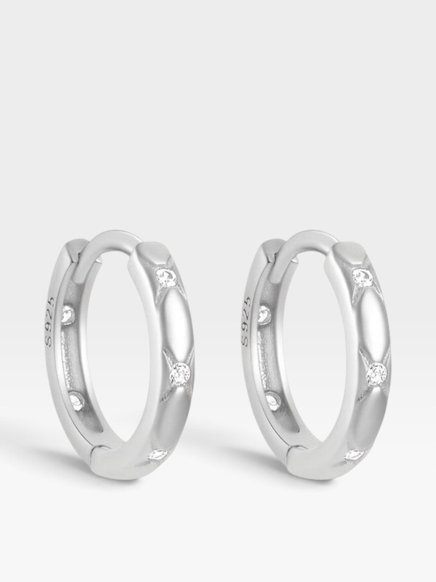 Muireann Huggie Hoops - Réalta