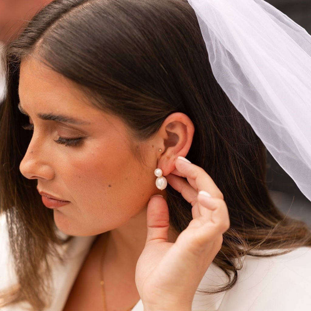 Robyn Pearl Drop Earrings - Réalta