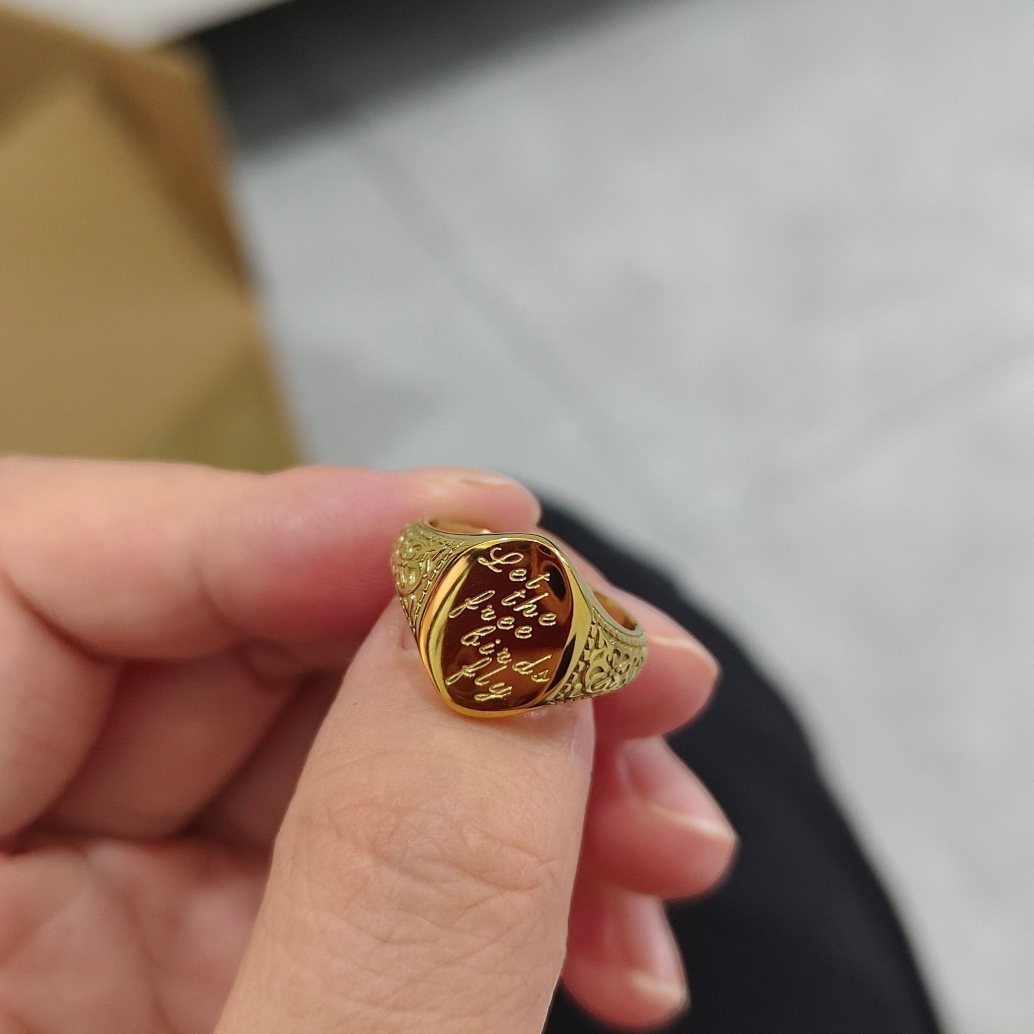Saoirse Ring - Réalta