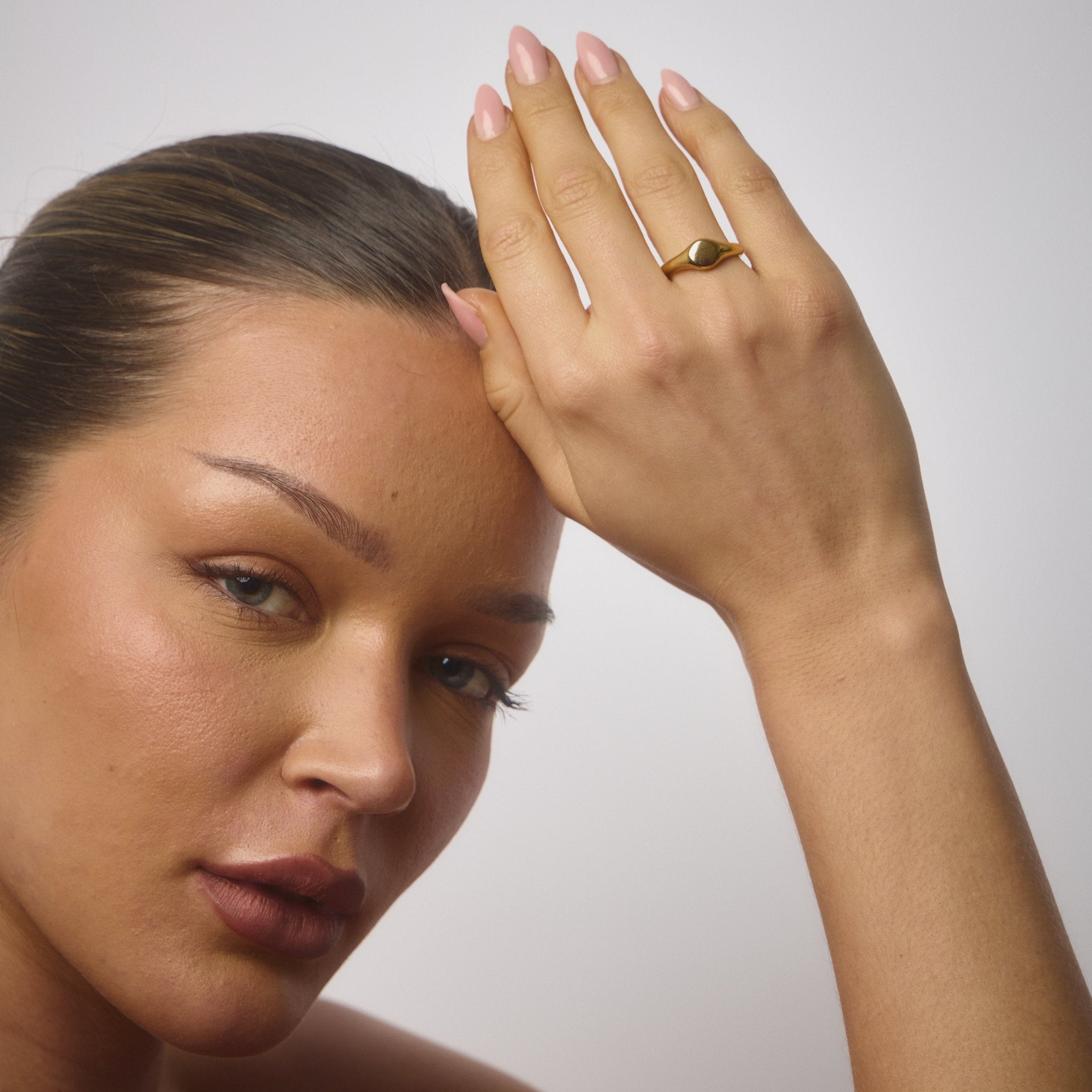 Sara Initial Ring - Réalta