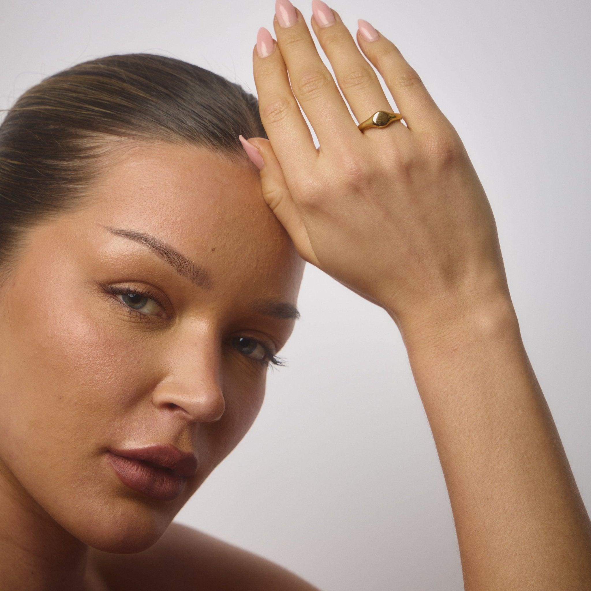 Sara Initial Ring - Réalta