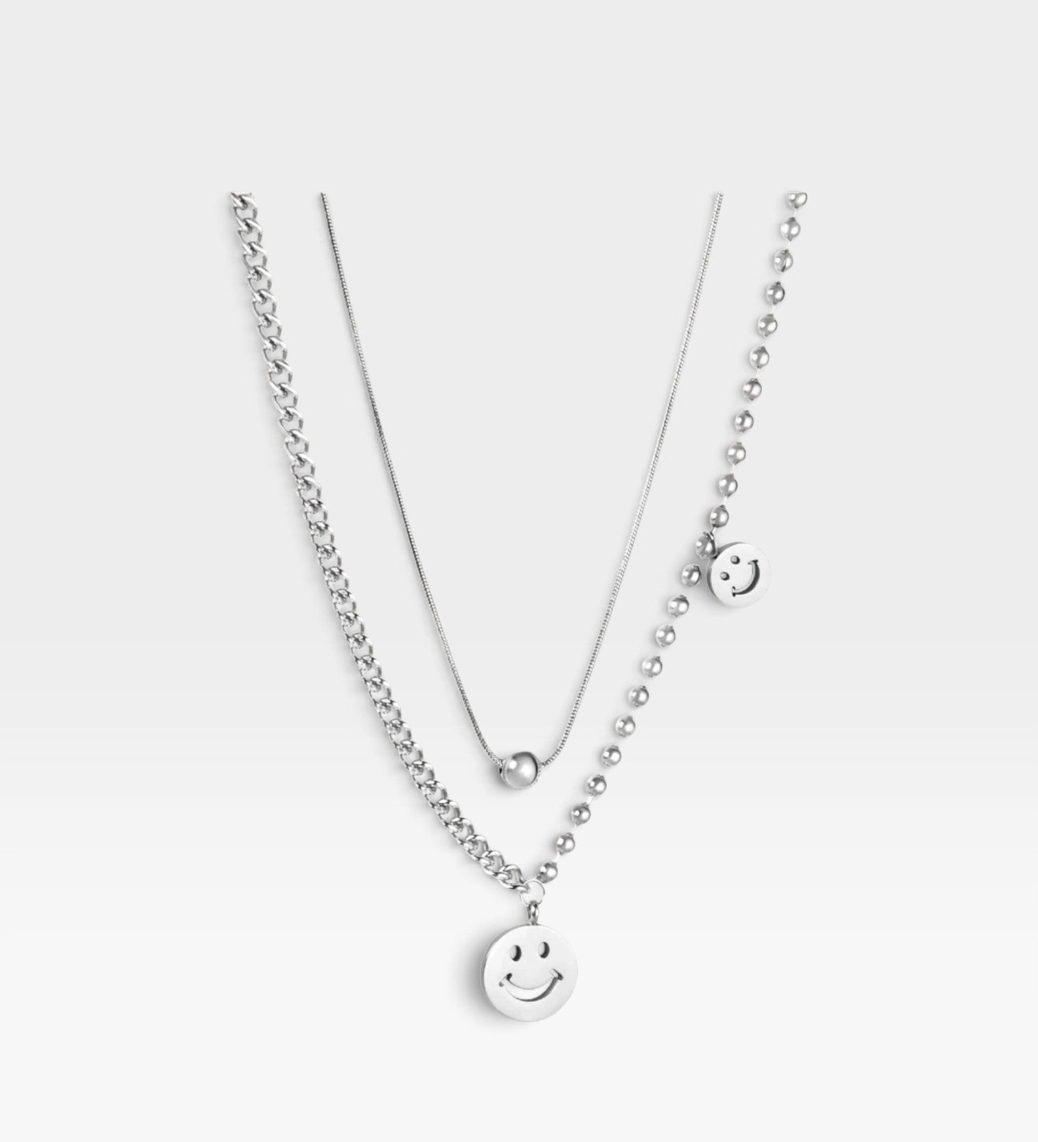 Smiley Pendant Necklace - Réalta