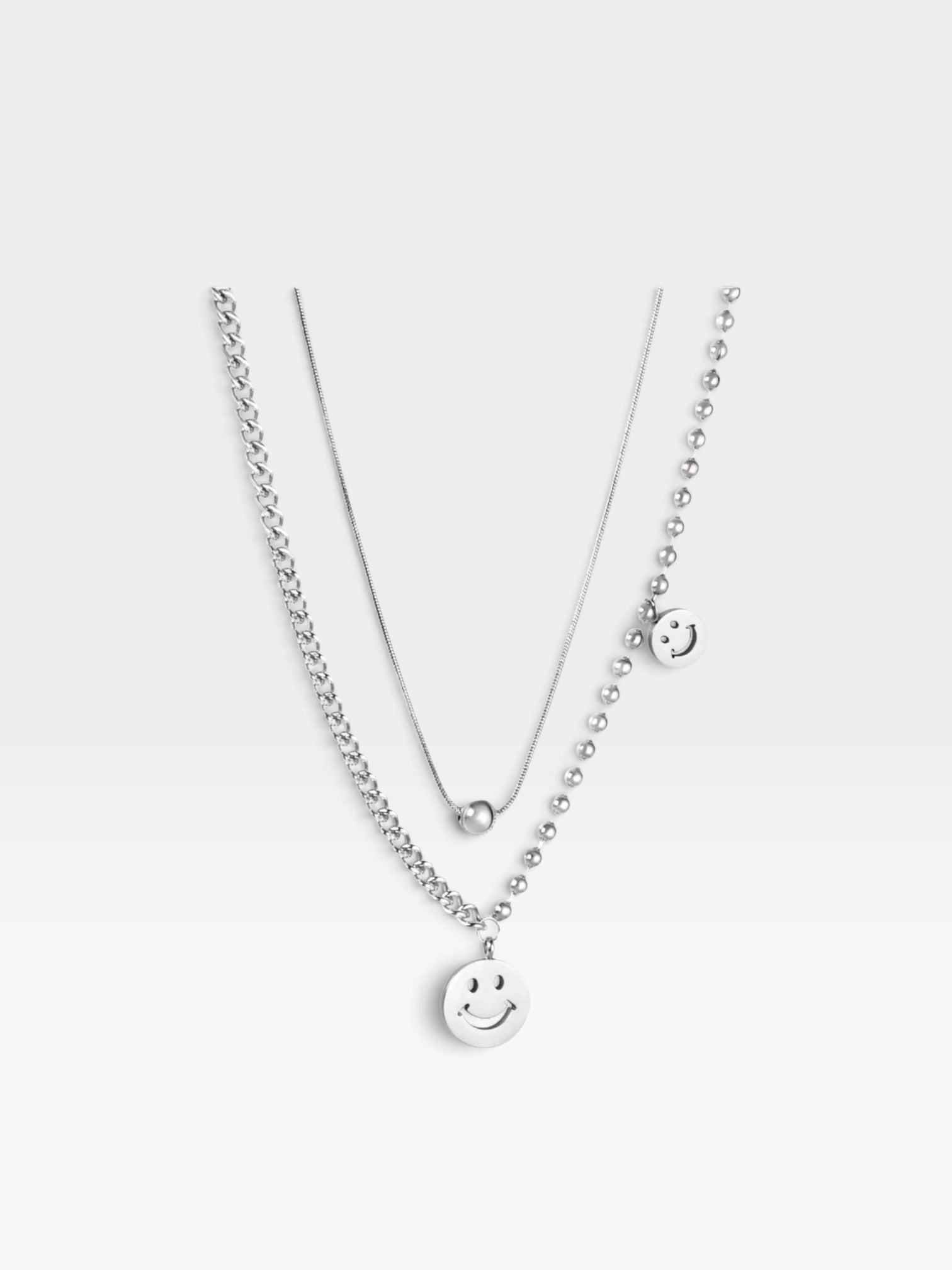 Smiley Pendant Necklace - Réalta