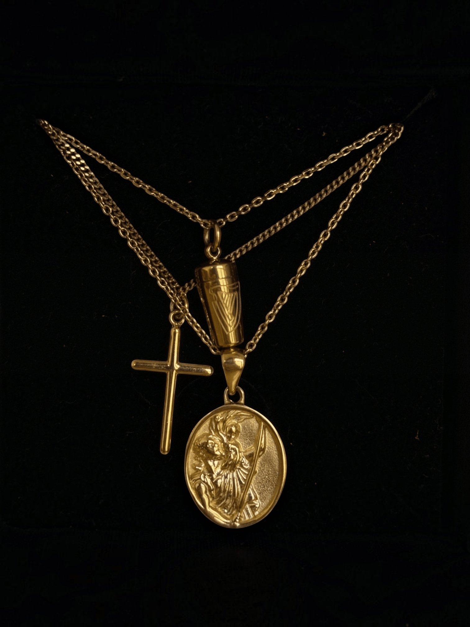 St. Christopher Medal Necklace - Réalta