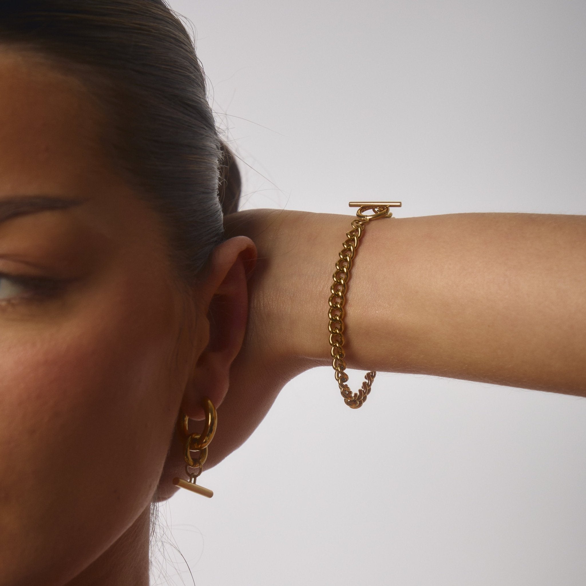 T Bar Bracelet - Réalta