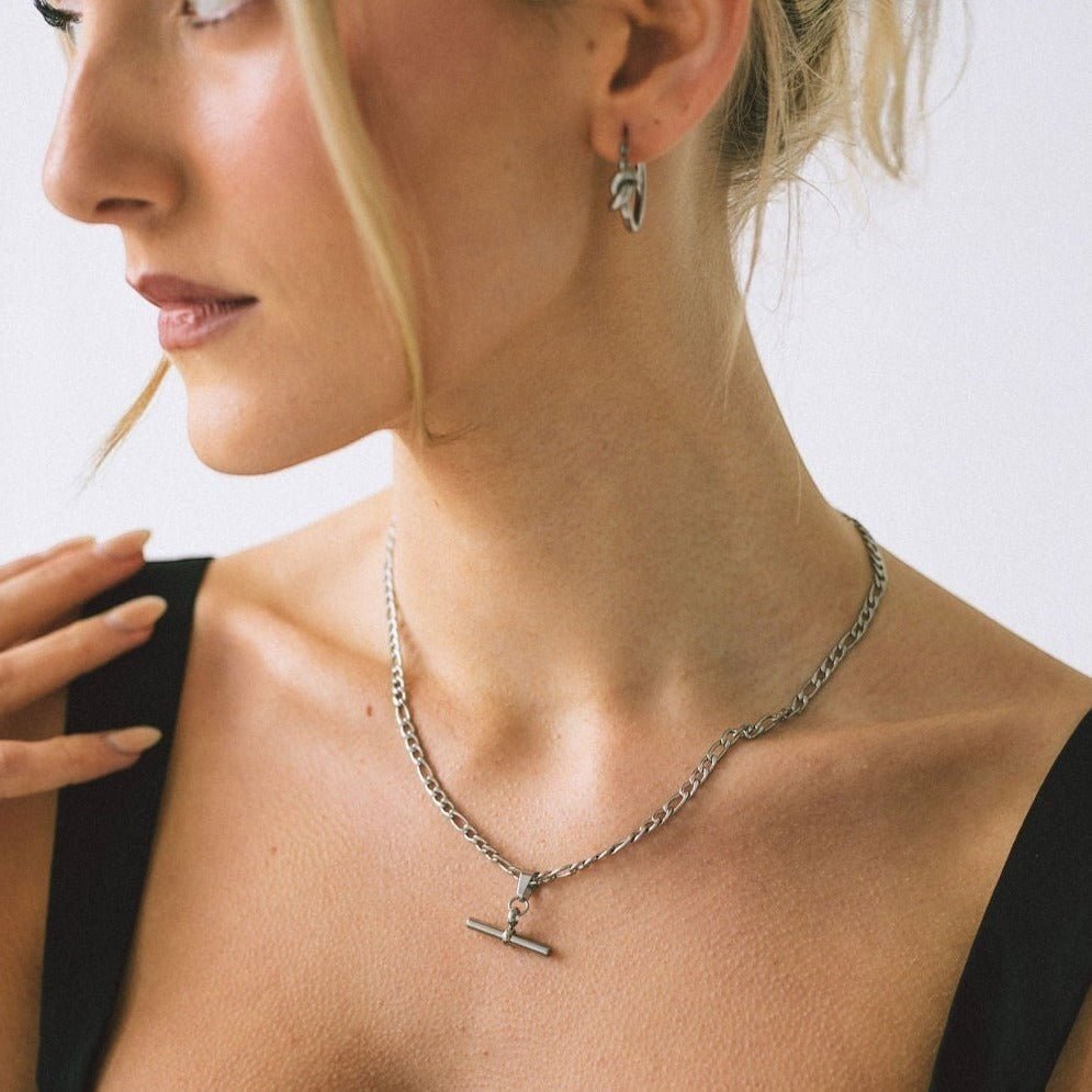 T Bar Necklace - Réalta