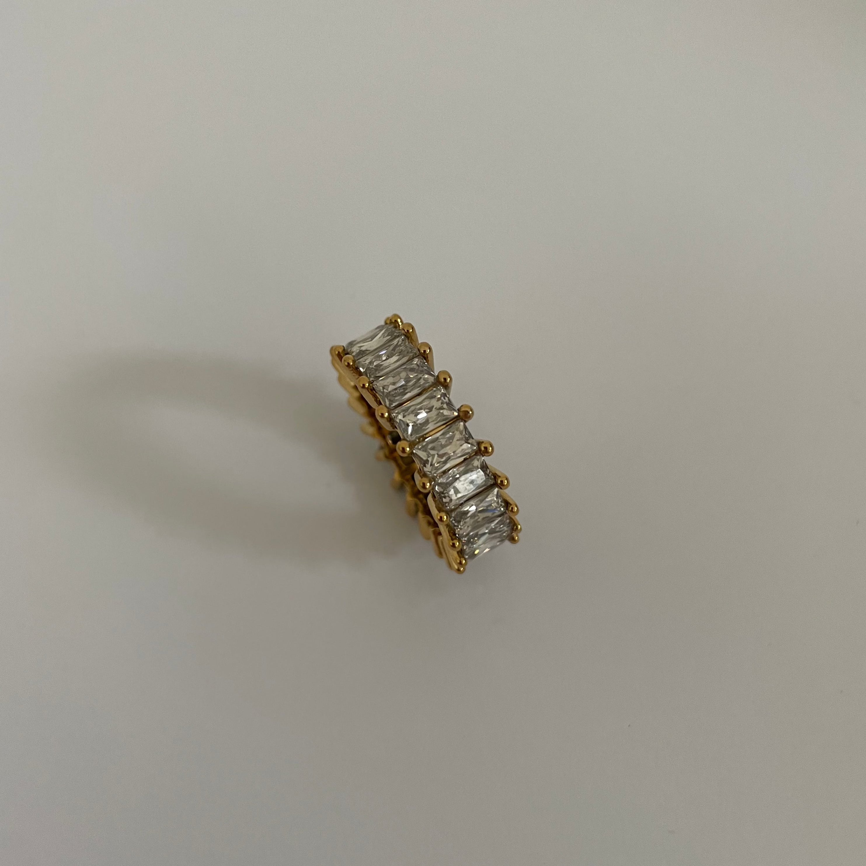 Pave Baguette Ring - réaltathelabel
