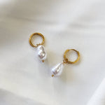 Amélie Pearl Earrings - Réalta