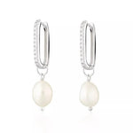 Betty Pearl Drop Earrings - Réalta