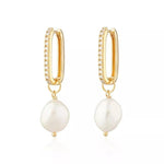 Betty Pearl Drop Earrings - Réalta
