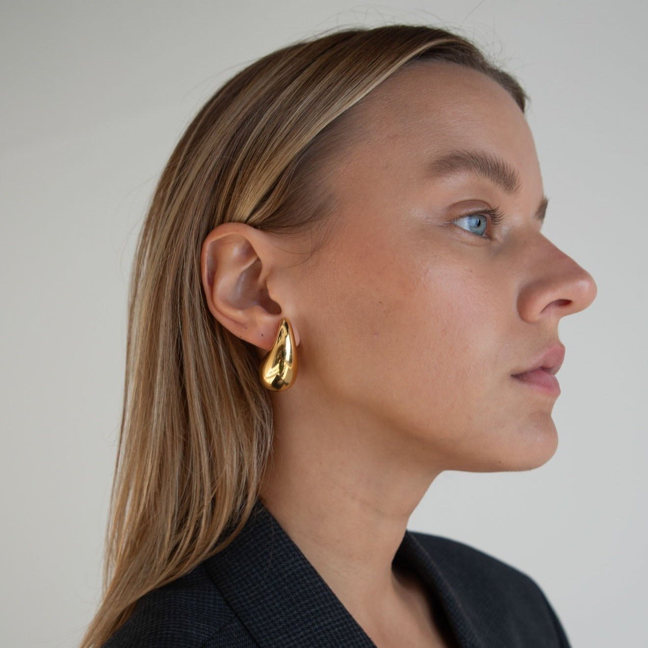 Bianca Drop Earrings - Réalta