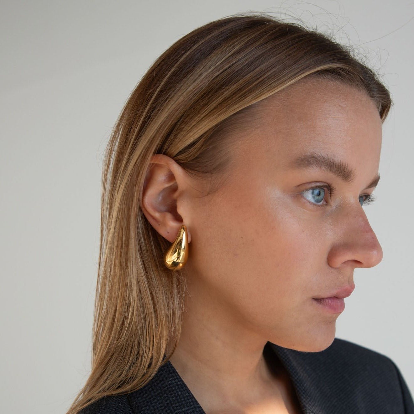 Bianca Drop Earrings - Réalta