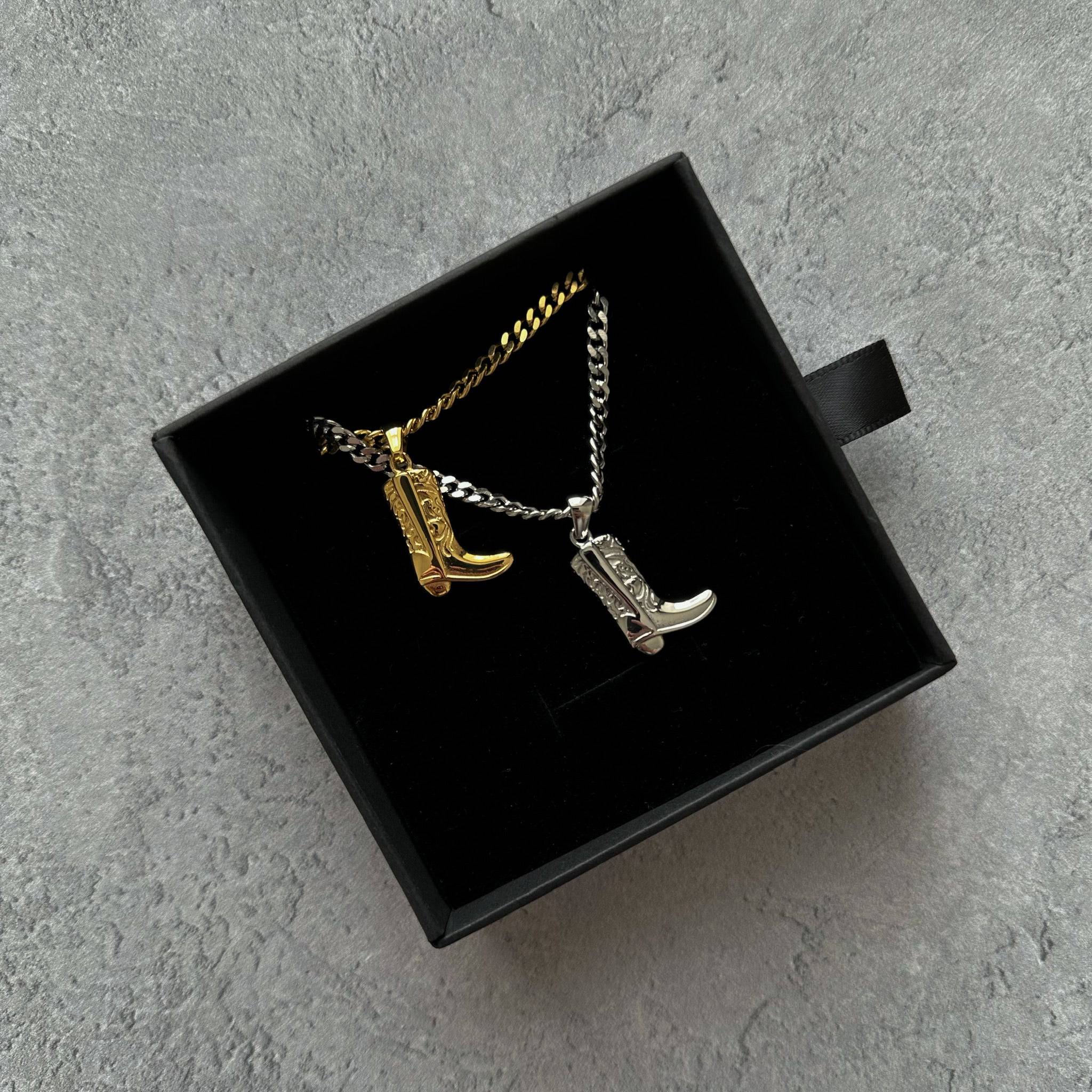 Cowboy Boot Necklace - Réalta