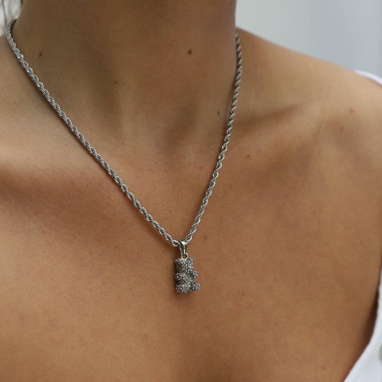 Diamonte Bear Necklace - Réalta
