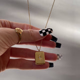 Vega Pendant - Réalta